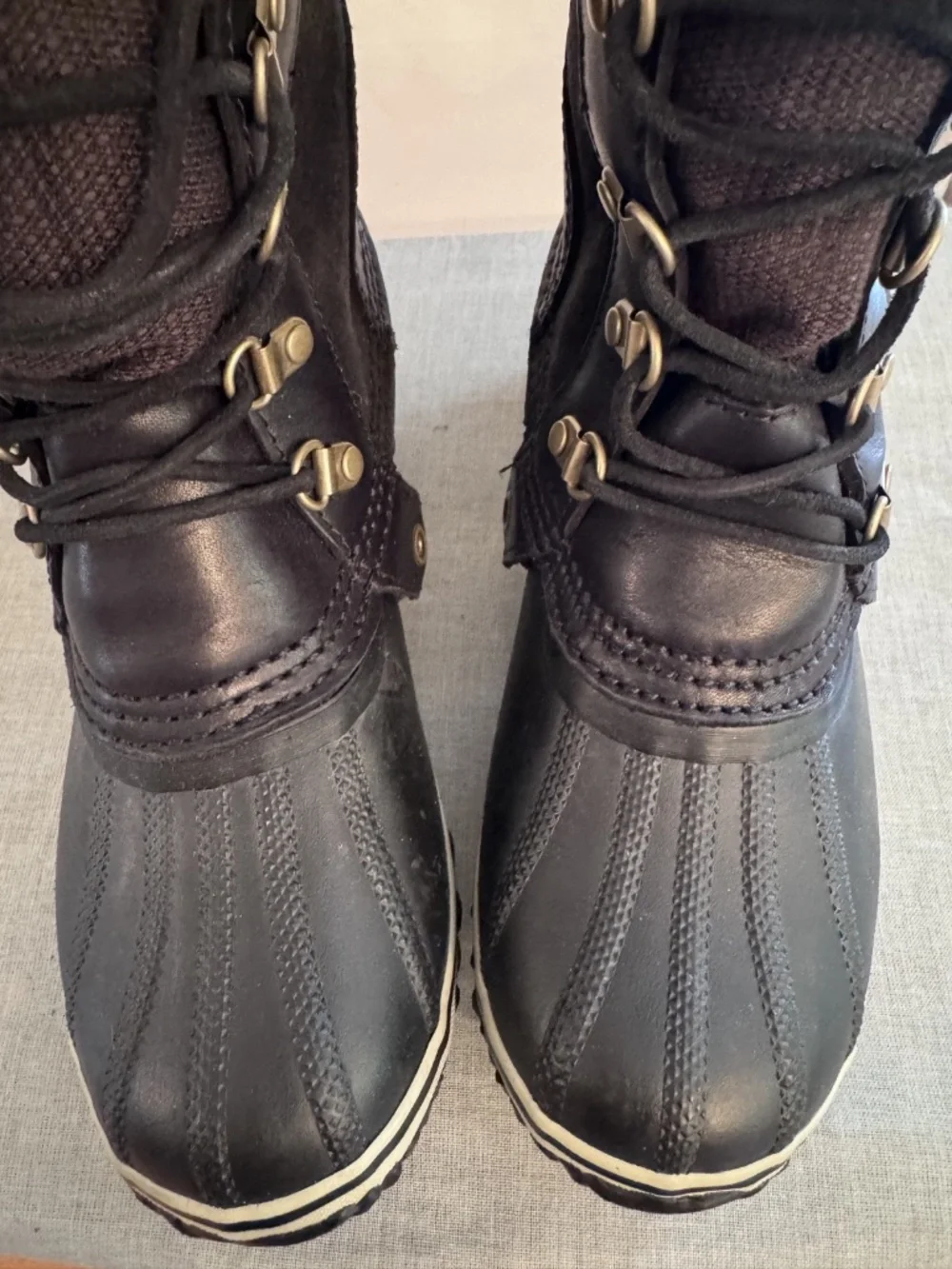 Sorel Conquest Carly Boots NWT Black Lace Up Waterproof US 7.5 Discontinued